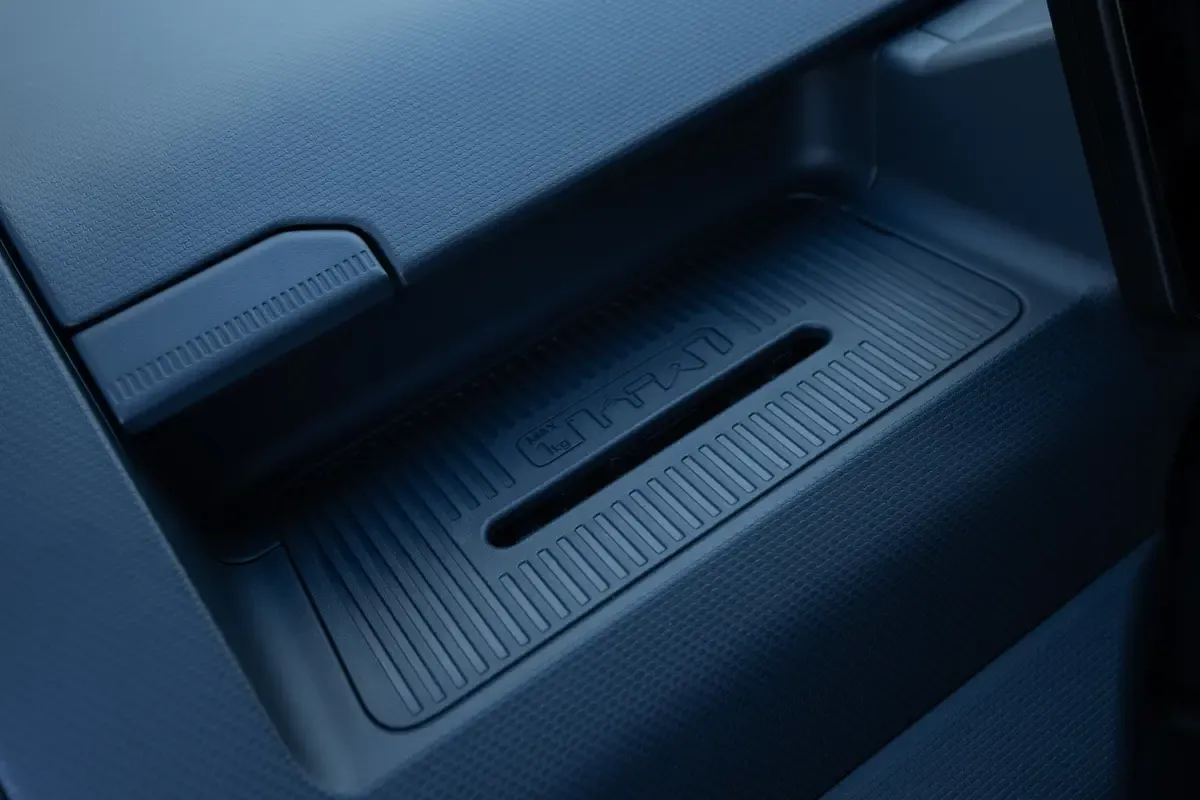 Elettronauti - Kia PV5 Cargo Long Range - Interni