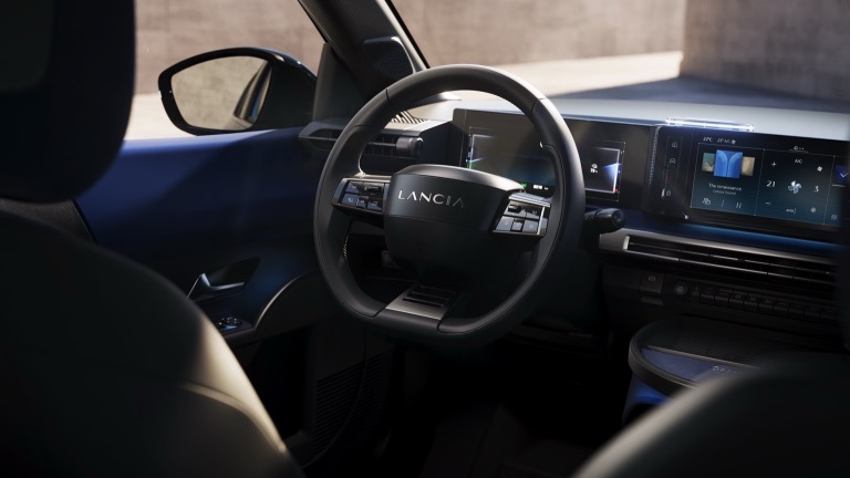 Lancia Ypsilon 54 kWh (MY25)