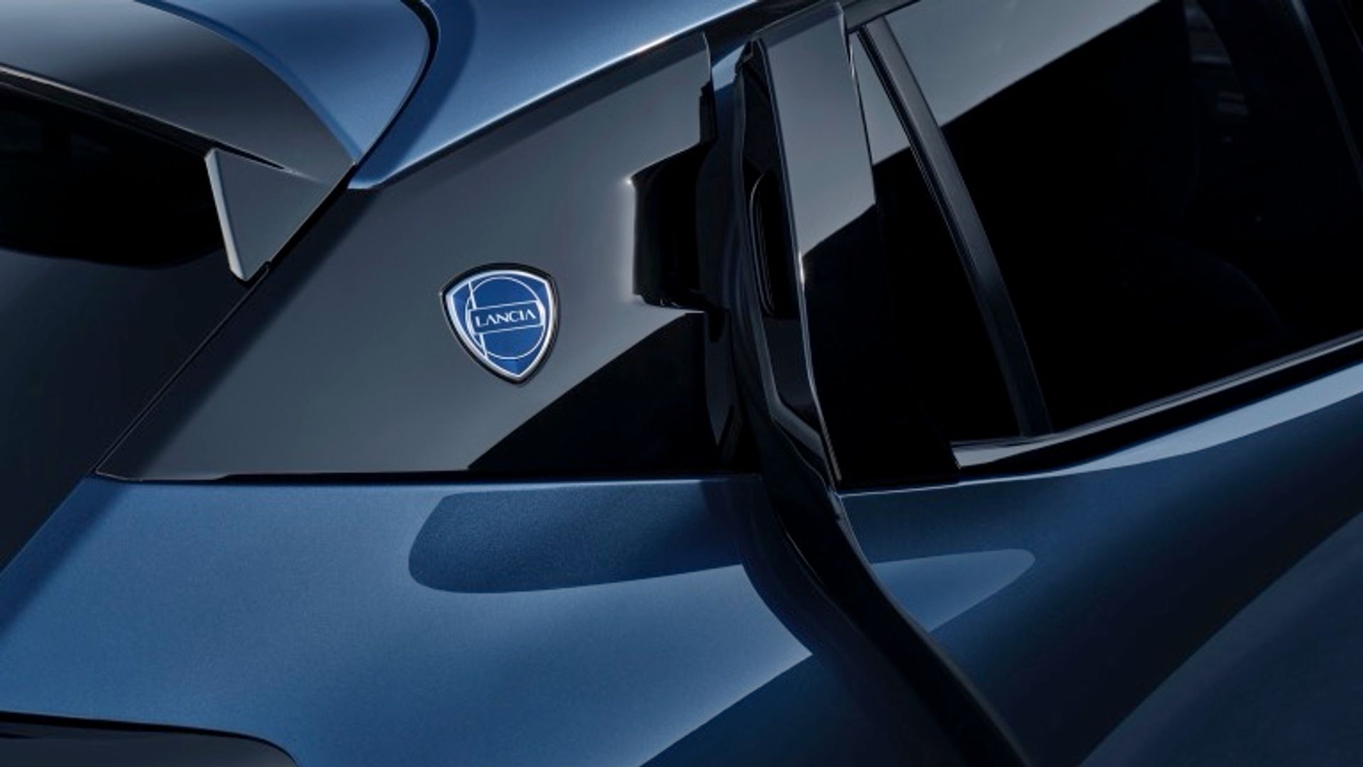 Lancia Ypsilon 54 kWh (MY25)