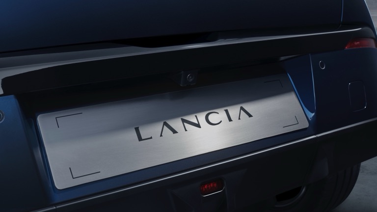 Lancia Ypsilon 54 kWh (MY25)