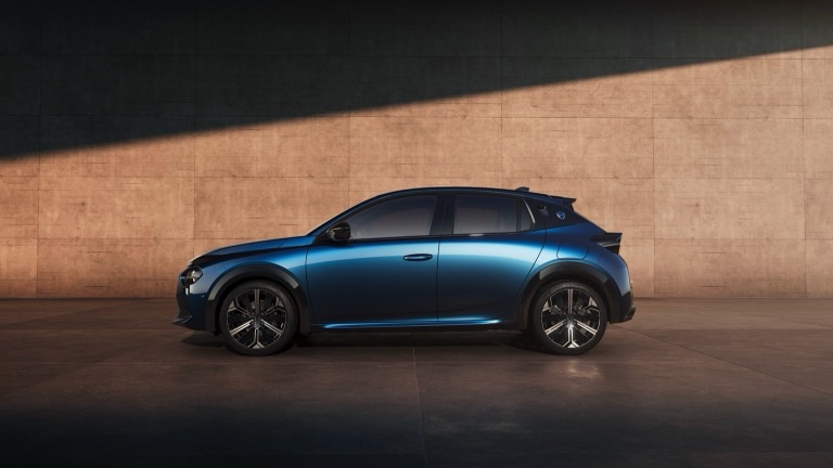 Lancia Ypsilon 54 kWh (MY25)