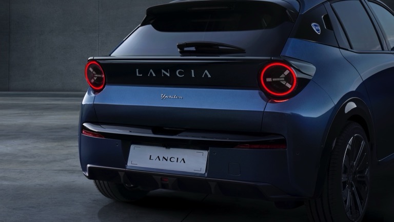 Lancia Ypsilon 54 kWh (MY25)