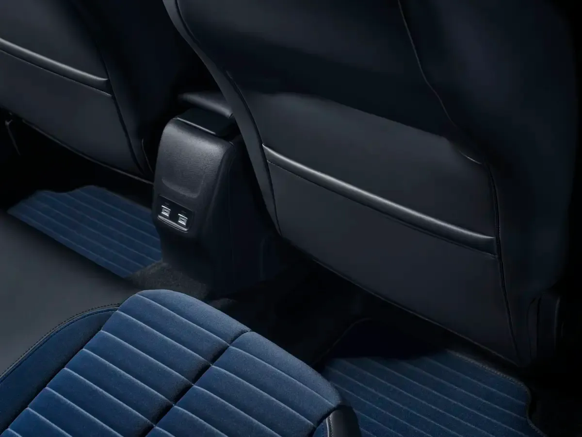 Elettronauti - Lancia Ypsilon - Plancia - Vista della plancia
