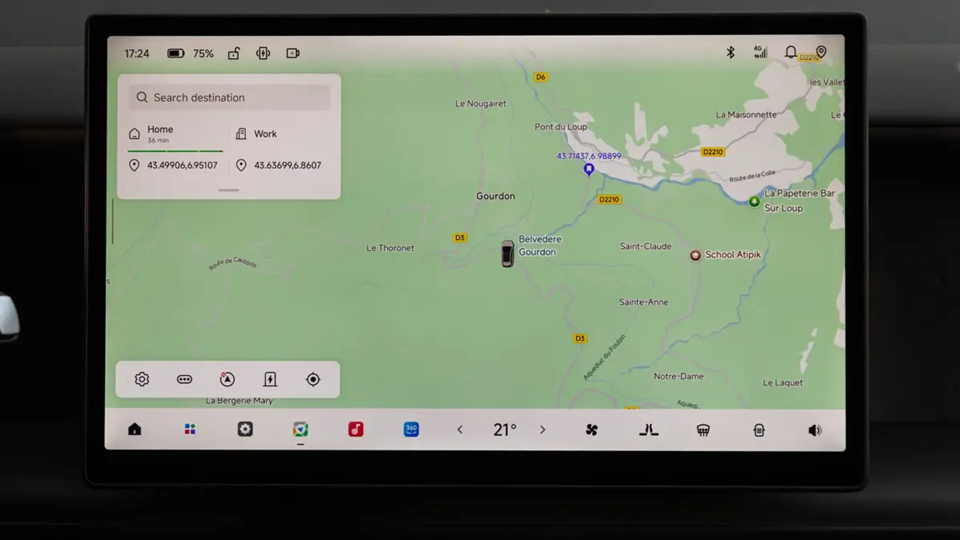 Elettronauti - Leapmotor B10 Standard Range - Infotainment - Vista della plancia