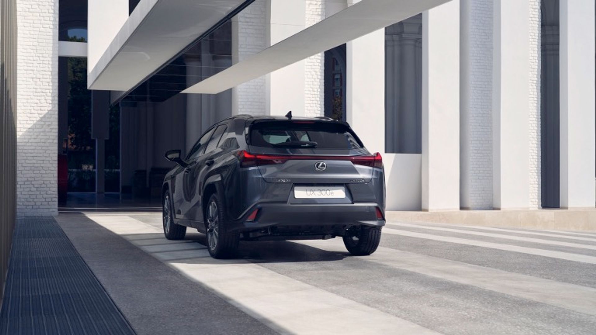 Lexus UX 300e