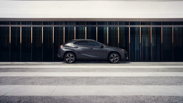 Lexus UX 300e