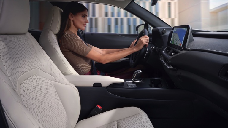 Lexus UX 300e