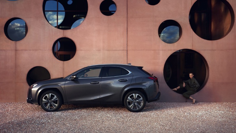 Lexus UX 300e
