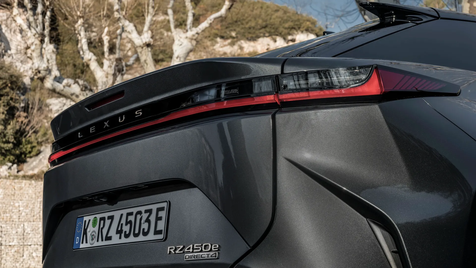 Lexus RZ 300e