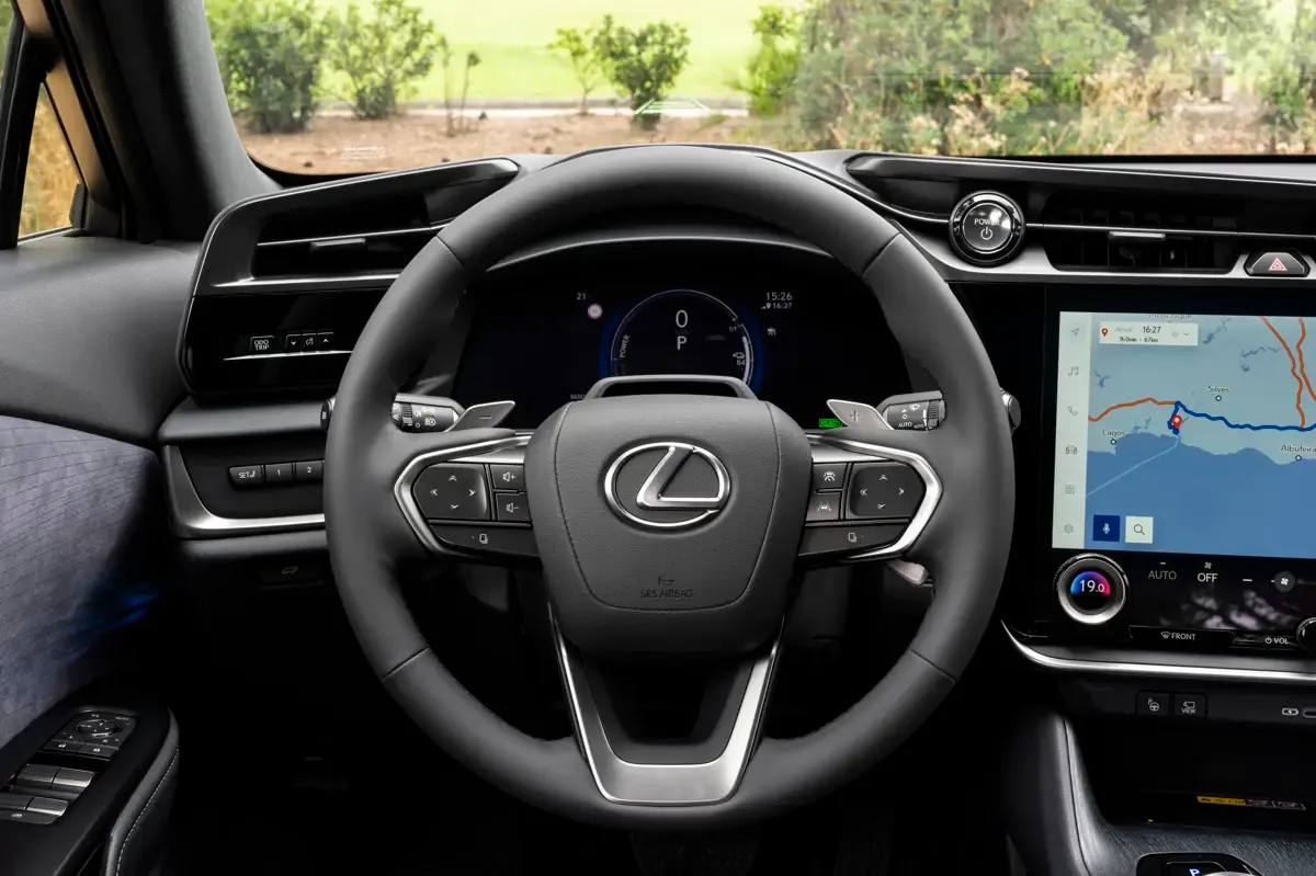 Elettronauti - Lexus RZ 500e - Infotainment