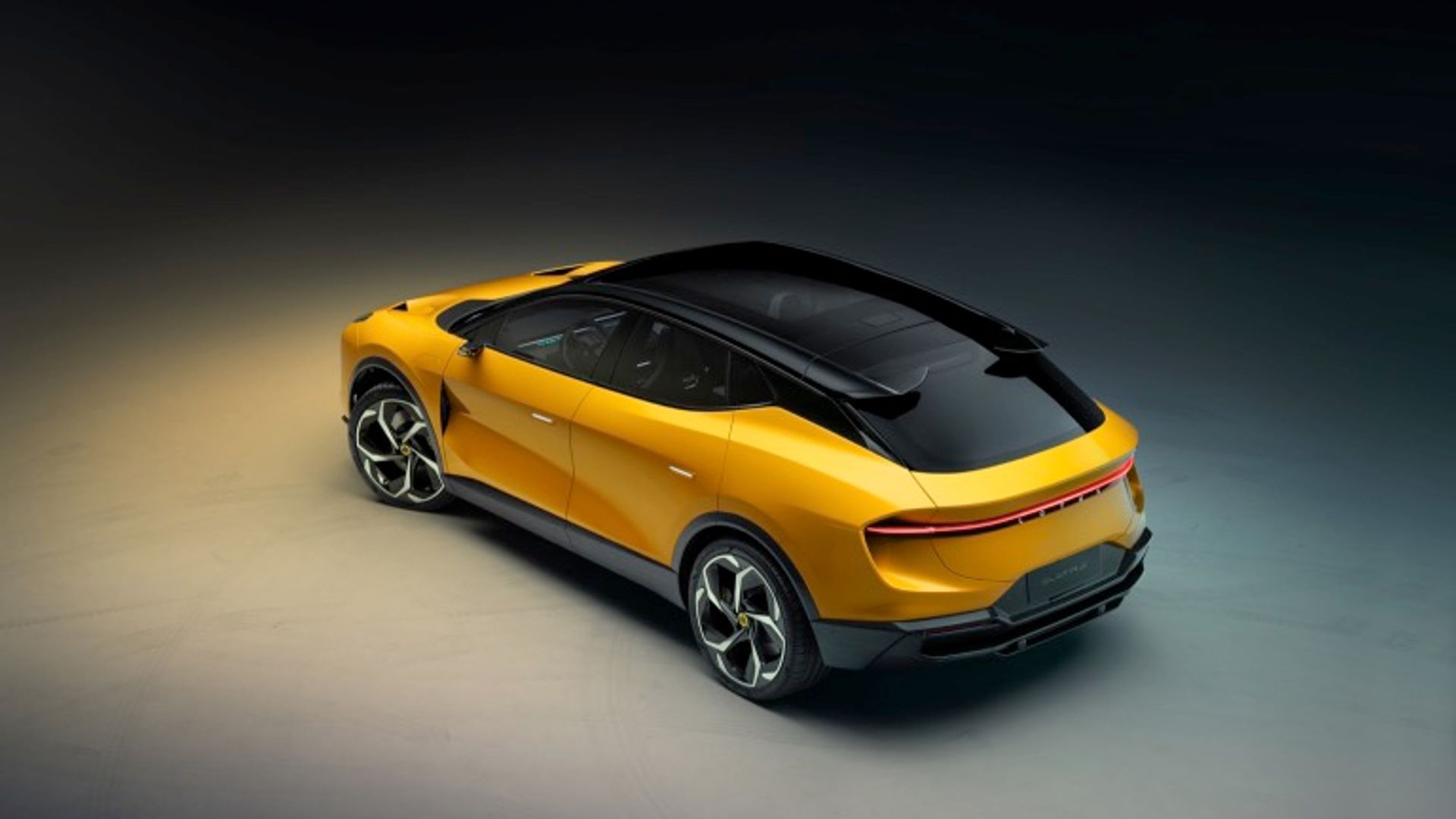 Lotus Eletre 600