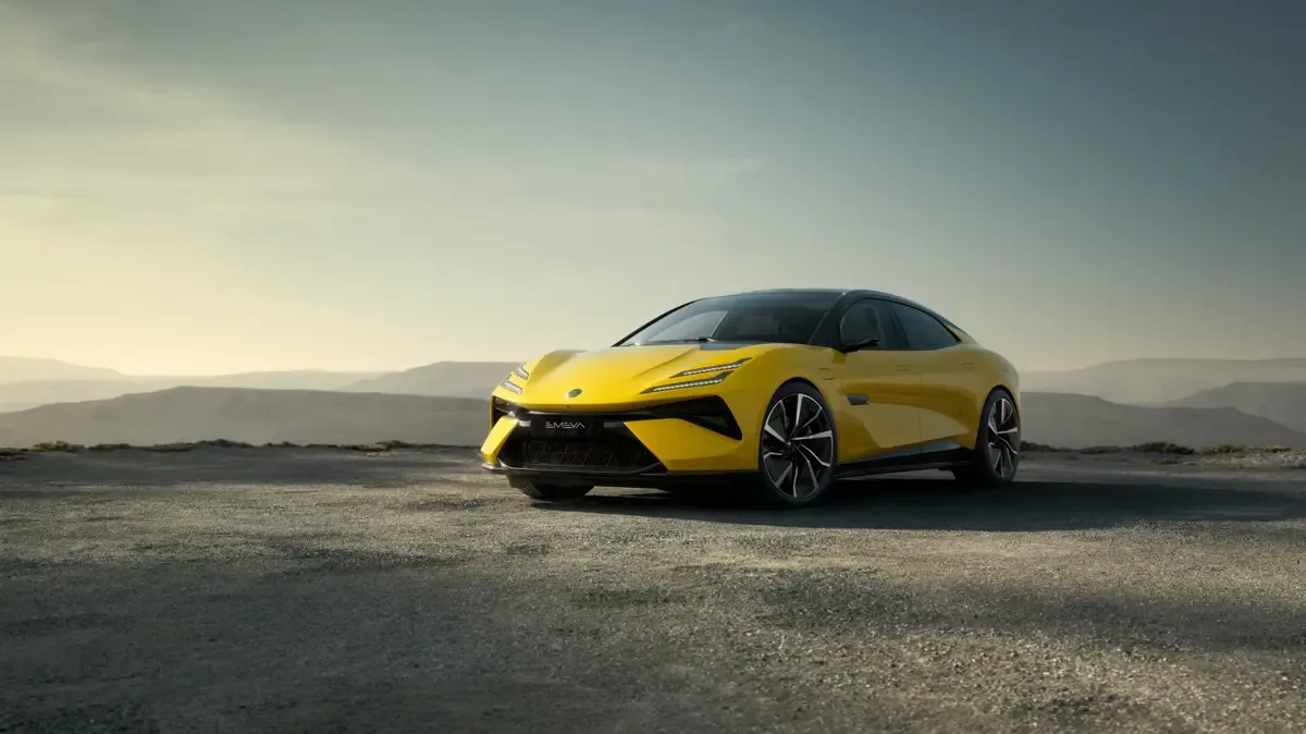 Elettronauti - Lotus Emeya 600 - Nero - Esterno - Vista anteriore a tre quarti