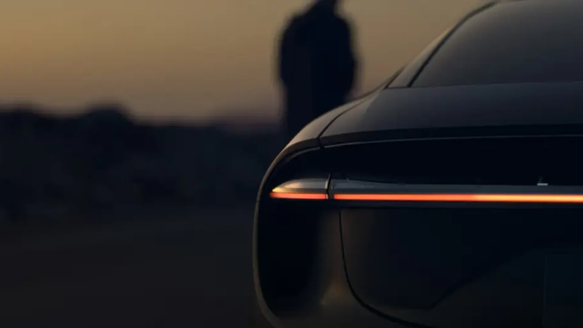 Elettronauti - Lotus Emeya 600 - Grigio - Esterno - Vista posteriore