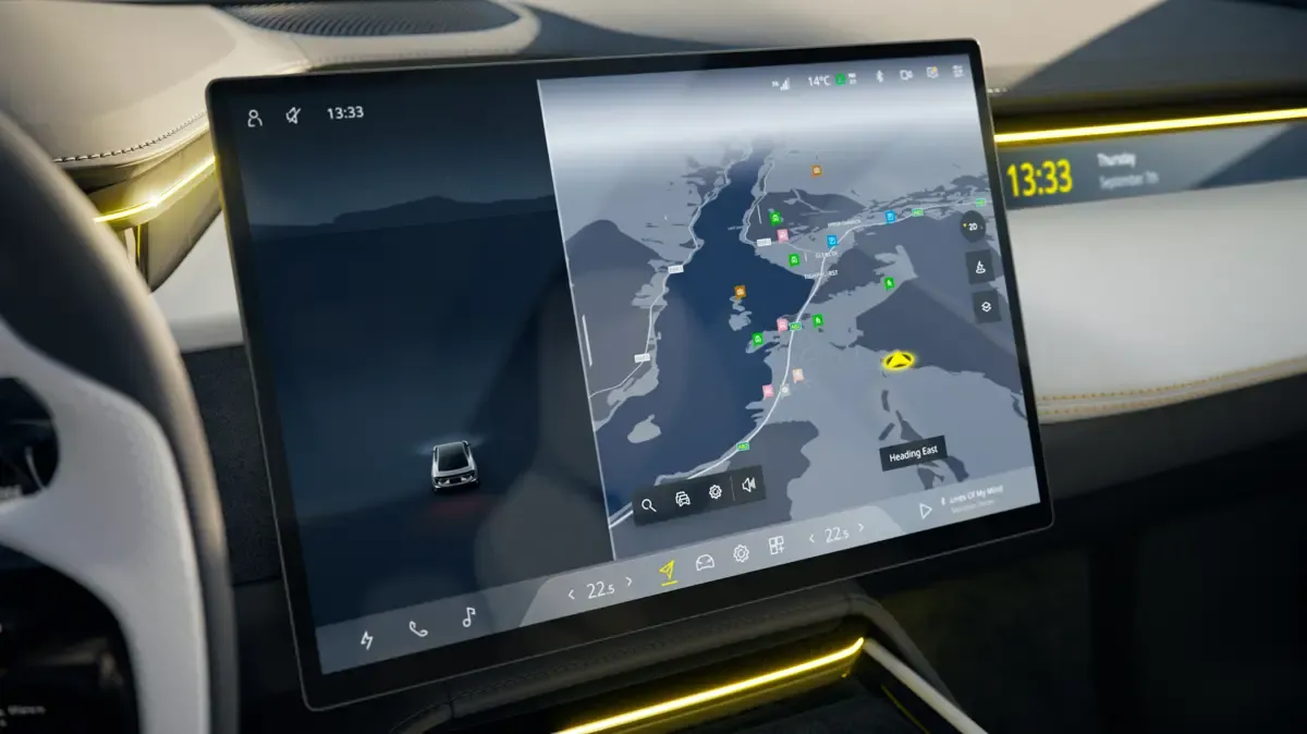 Elettronauti - Lotus Emeya 600 - Infotainment - Vista della plancia