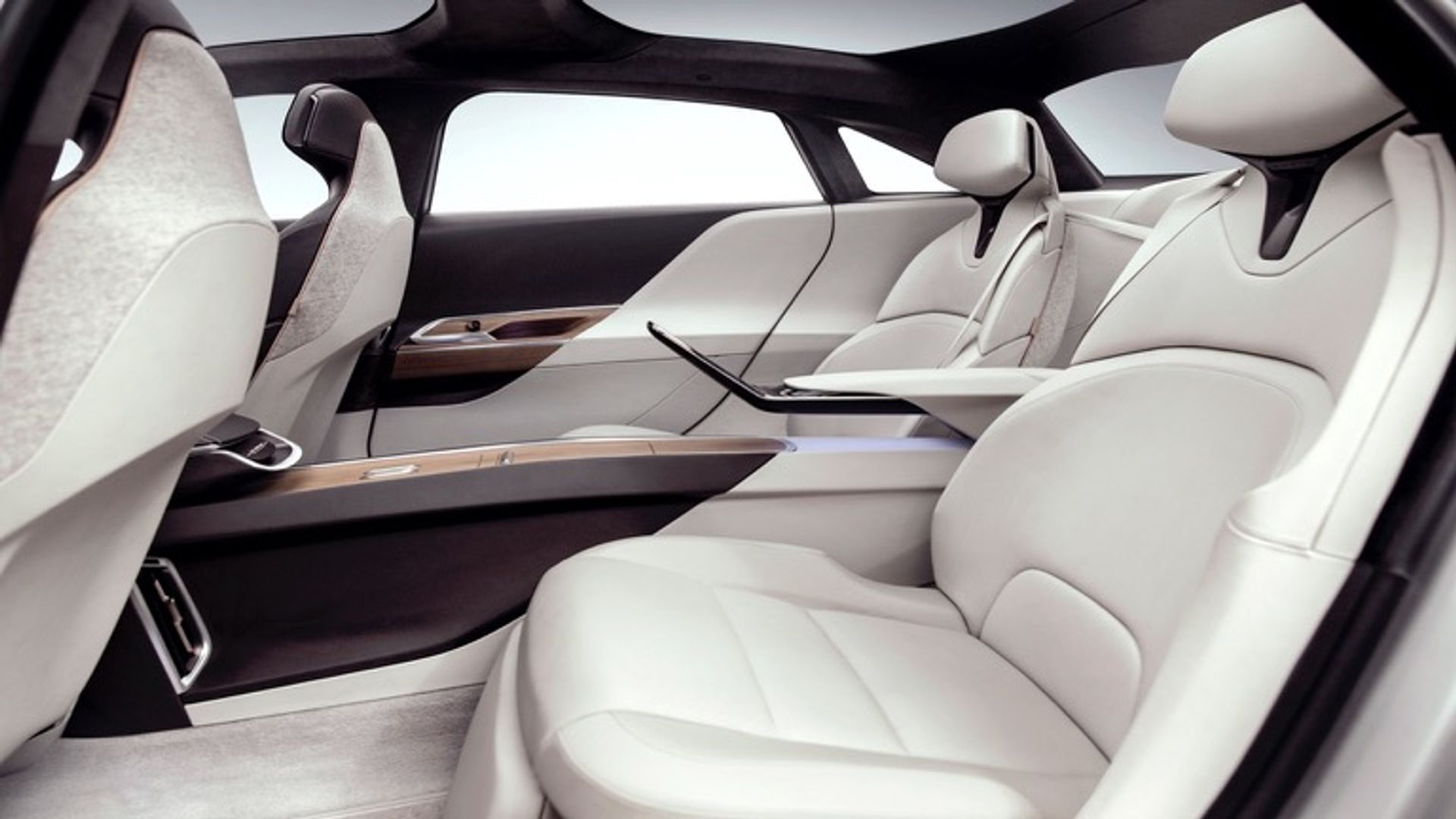 Lucid Air Pure RWD (MY26)