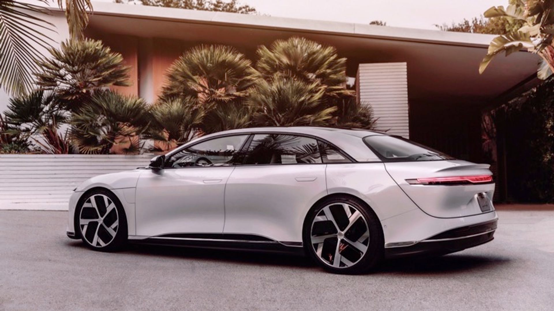 Lucid Air Pure RWD (MY26)