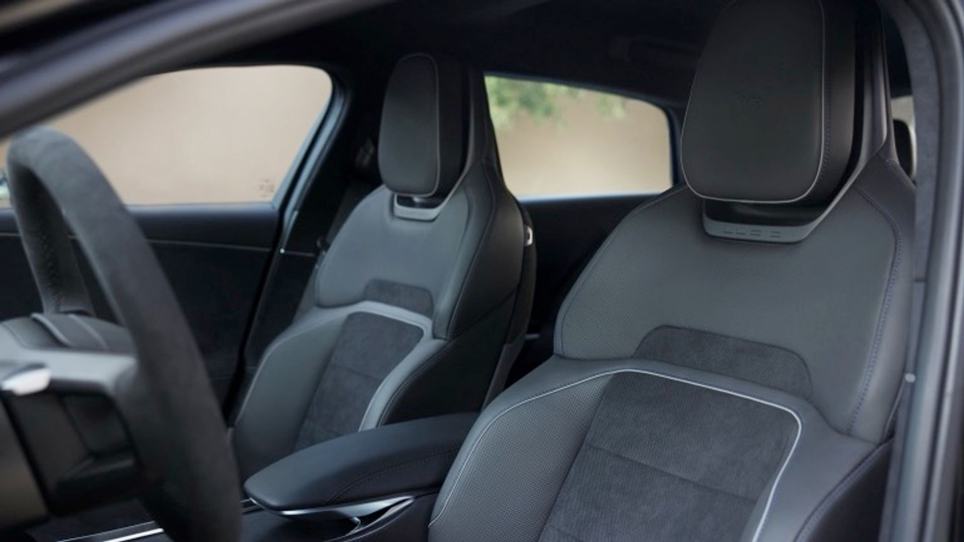 Lucid Air Sapphire (MY25-26)