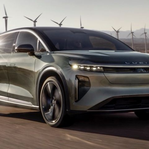 Lucid Gravity Touring (MY26)