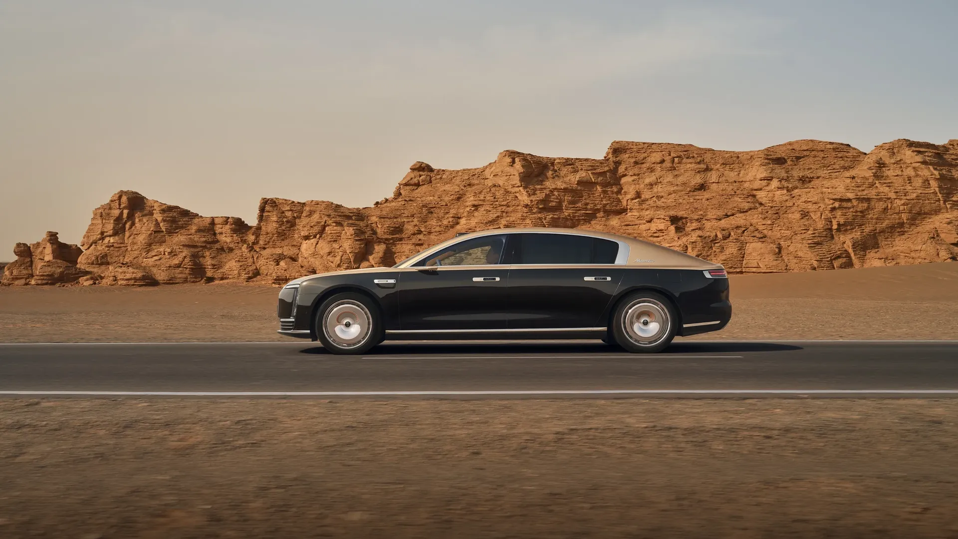 MAEXTRO S800 Executive