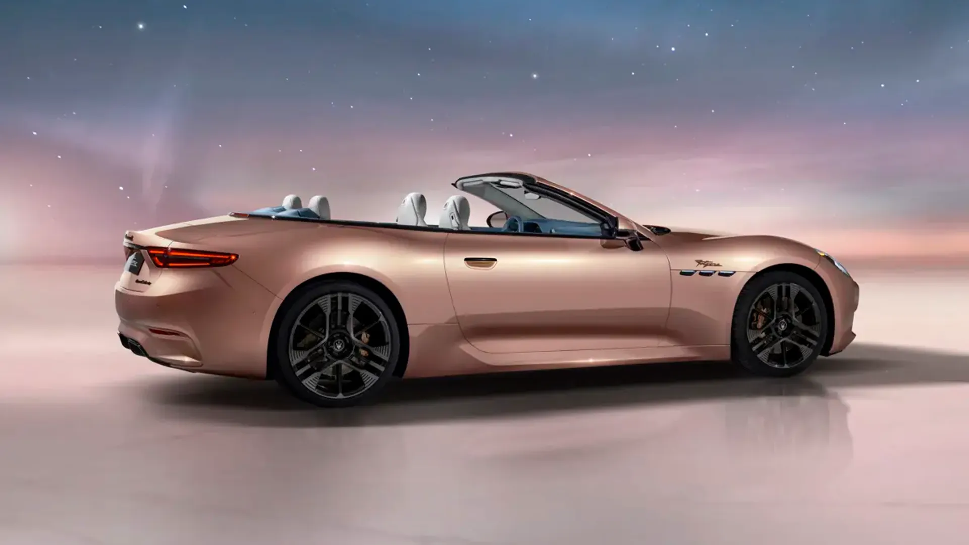 Elettronauti - Maserati GranCabrio Folgore - Copper - Esterno - Vista anteriore a tre quarti