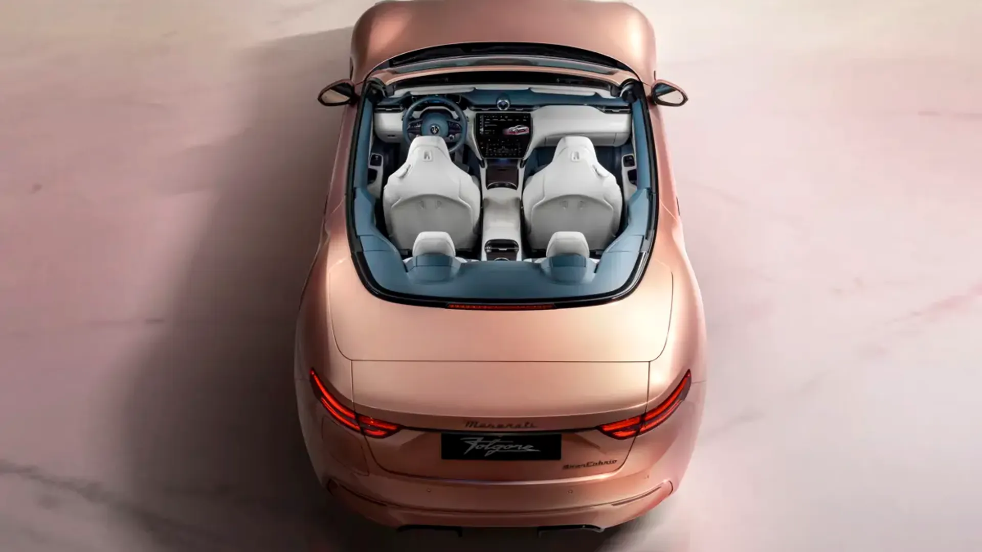 Elettronauti - Maserati GranCabrio Folgore - Copper - Esterno - Vista anteriore a tre quarti