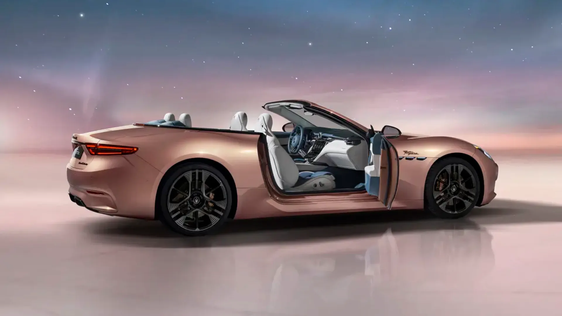 Elettronauti - Maserati GranCabrio Folgore - Copper - Esterno - Vista anteriore a tre quarti