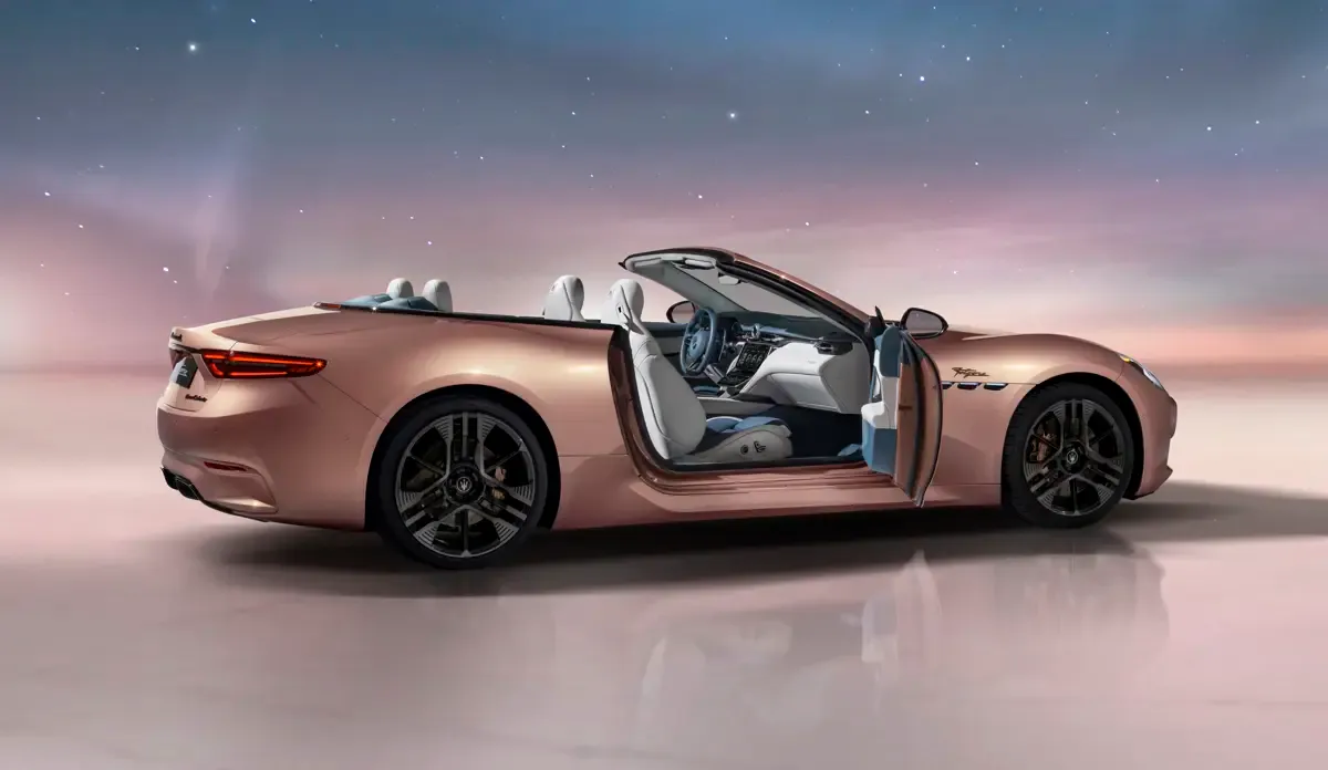 Elettronauti - Maserati GranCabrio Folgore - Copper - Esterno - Vista anteriore a tre quarti