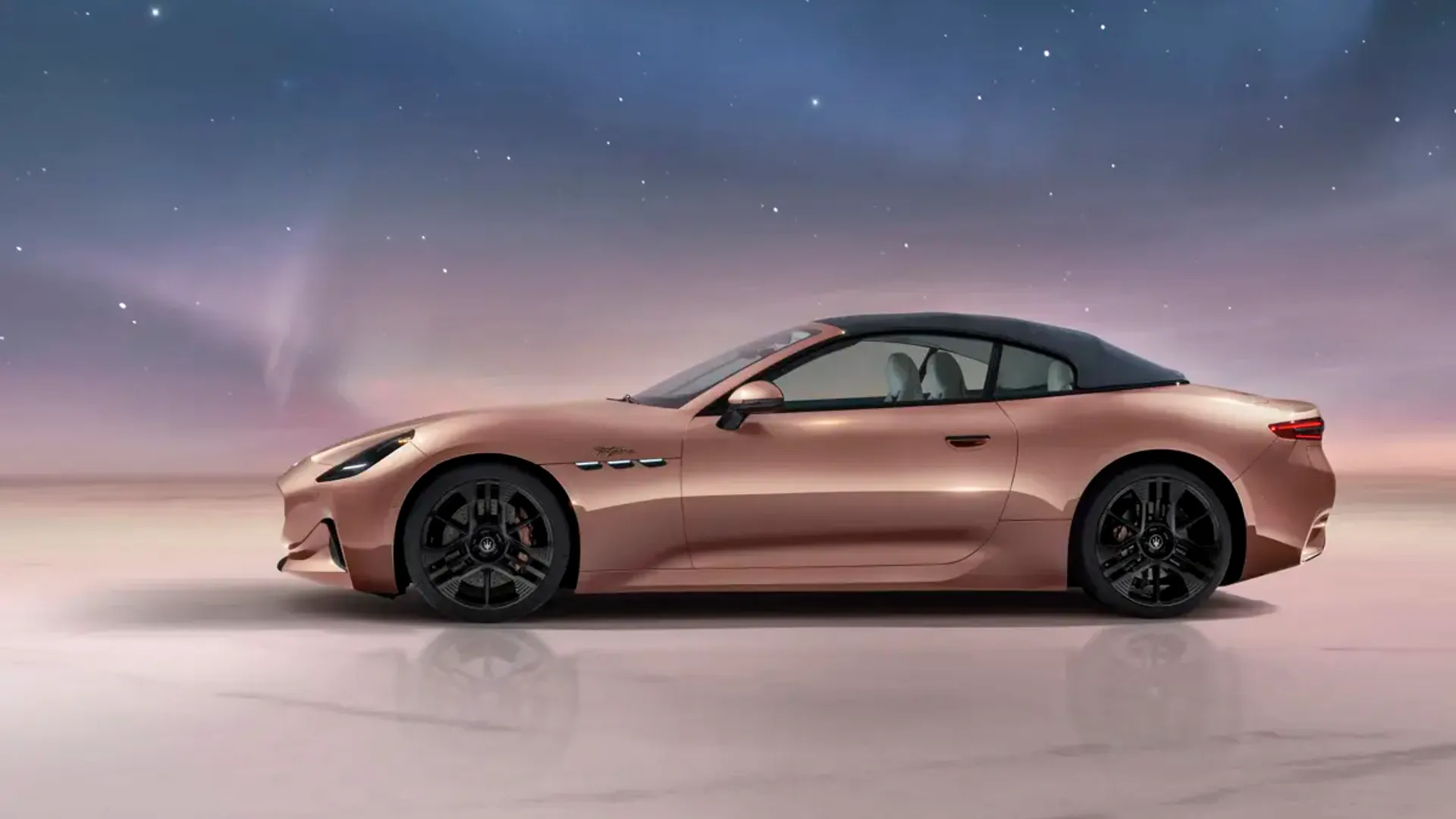 Elettronauti - Maserati GranCabrio Folgore - Rose Gold - Esterno - Vista anteriore a tre quarti