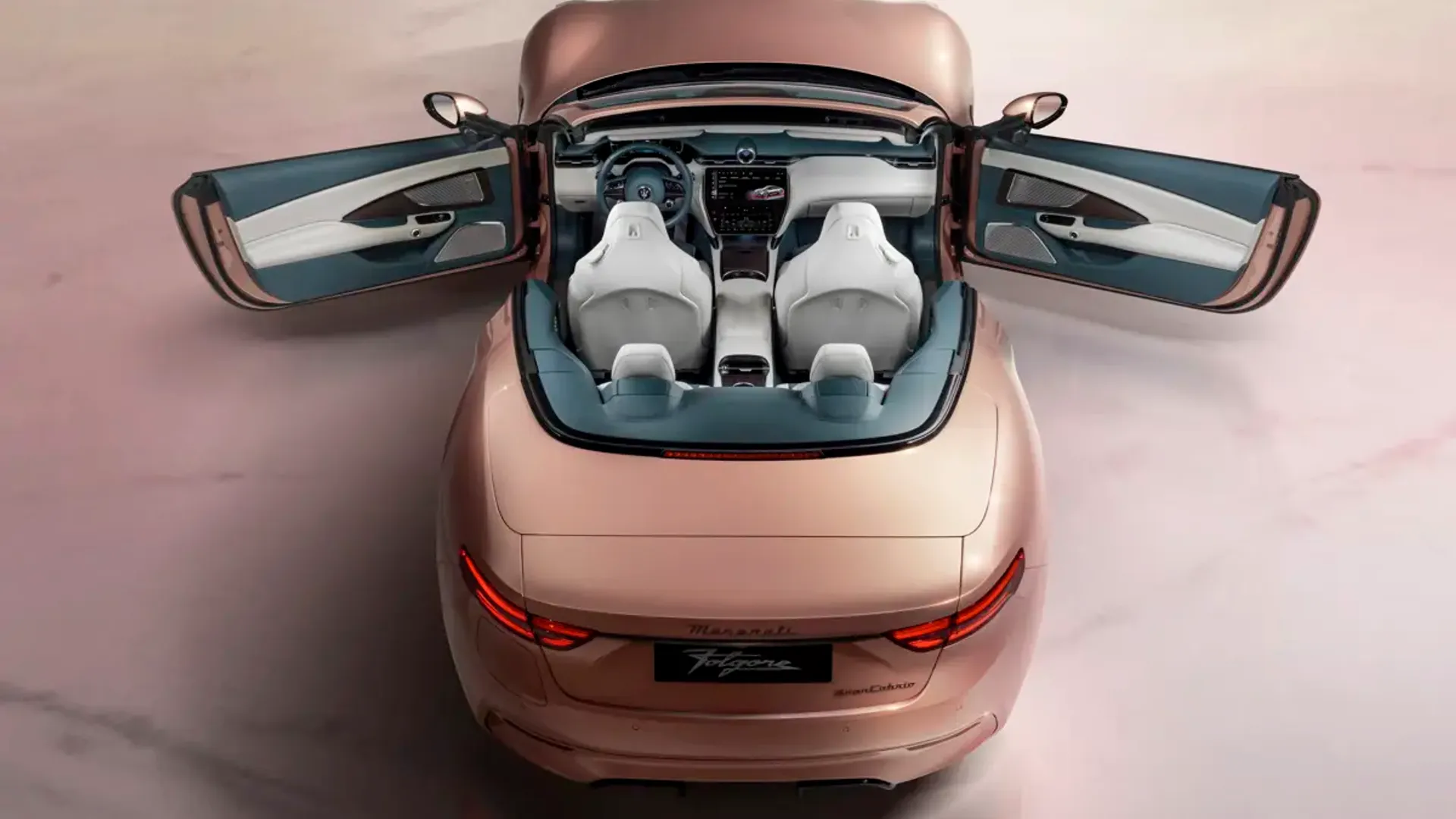 Elettronauti - Maserati GranCabrio Folgore - Rose Gold - Esterno - Vista anteriore a tre quarti
