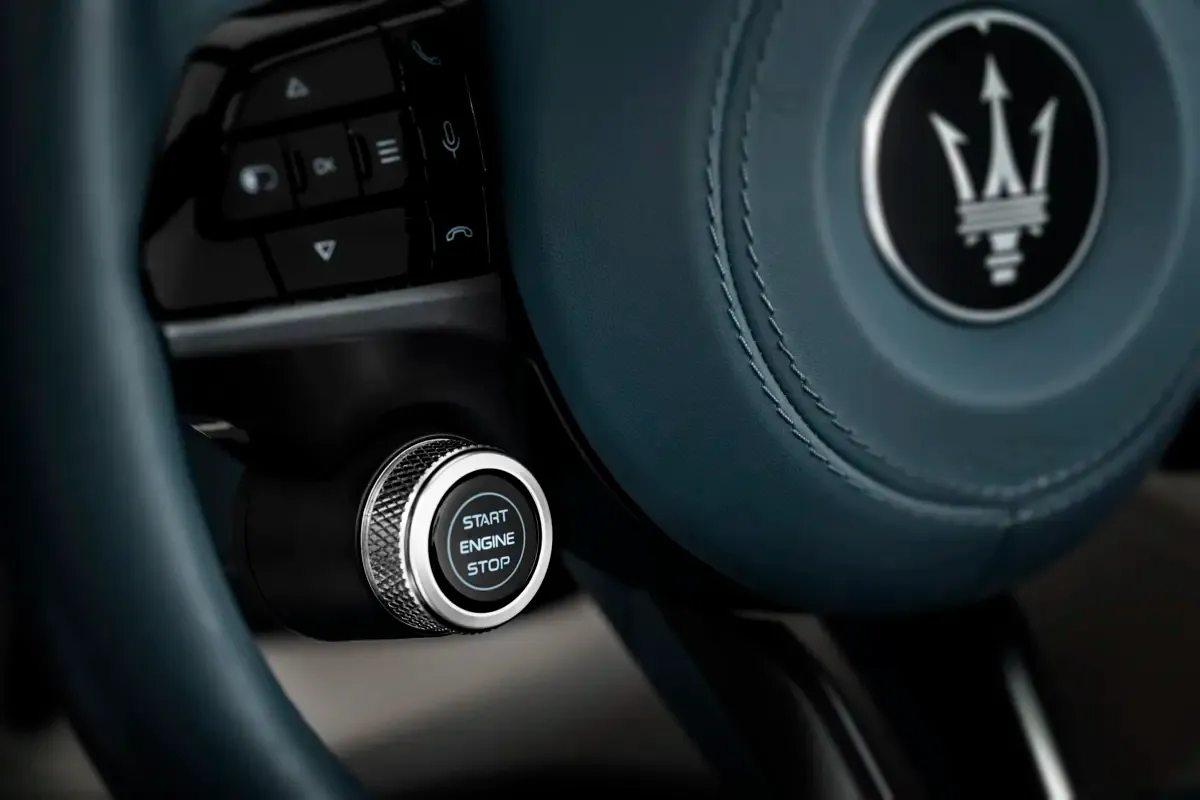 Elettronauti - Maserati GranCabrio Folgore - Copper - Esterno - Vista laterale