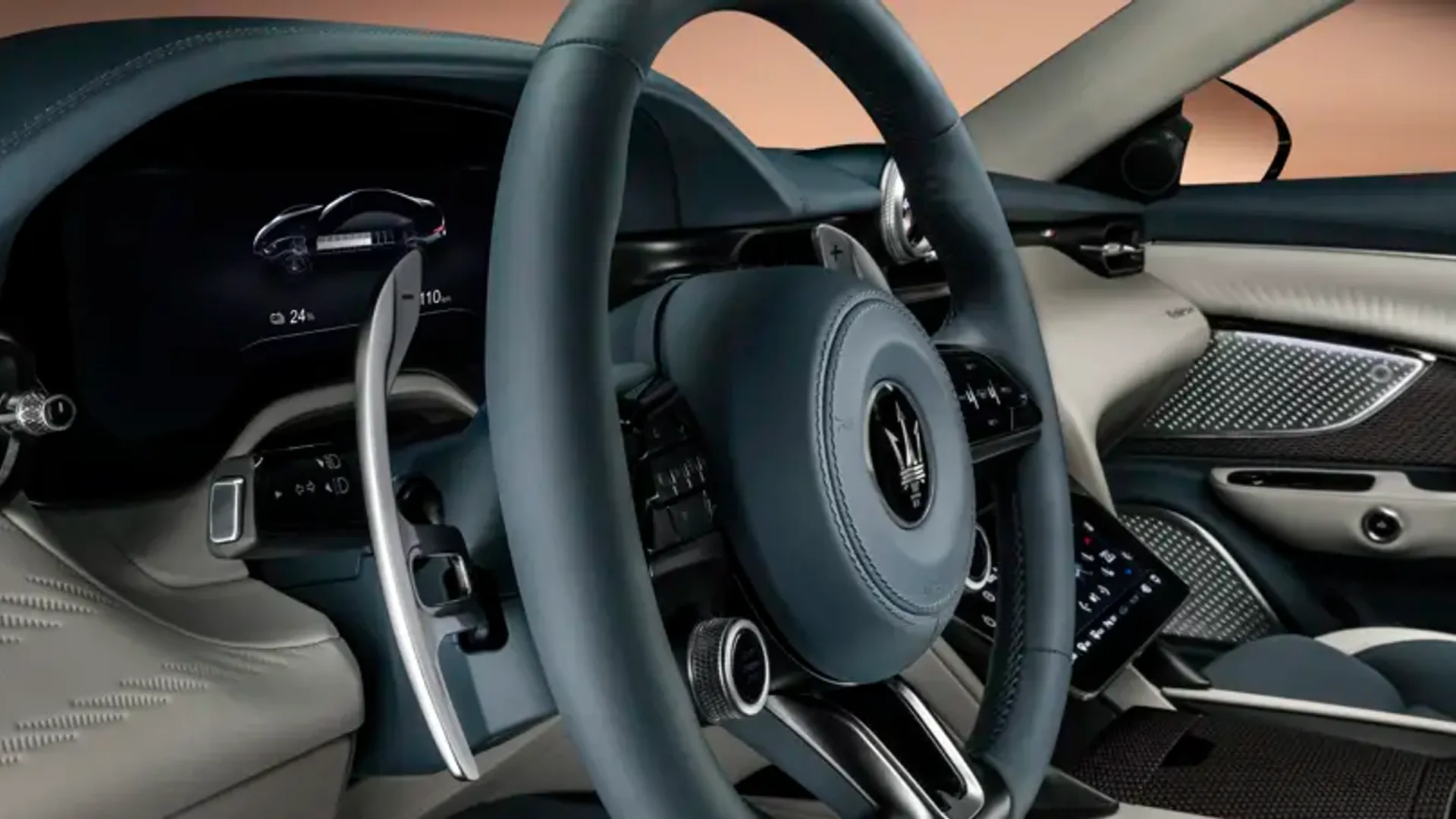 Elettronauti - Maserati GranTurismo Folgore - Plancia - Vista della plancia
