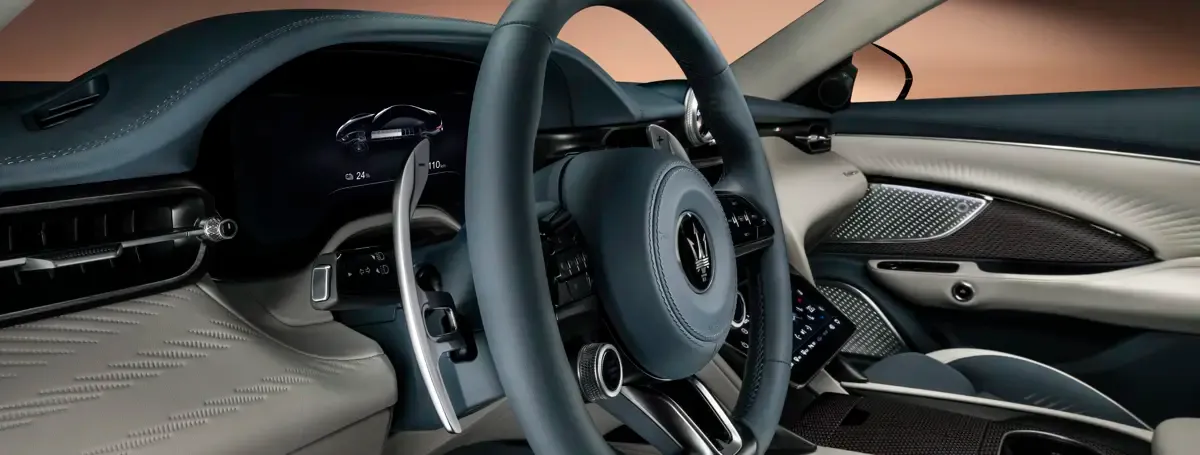 Elettronauti - Maserati GranTurismo Folgore - Plancia - Vista della plancia