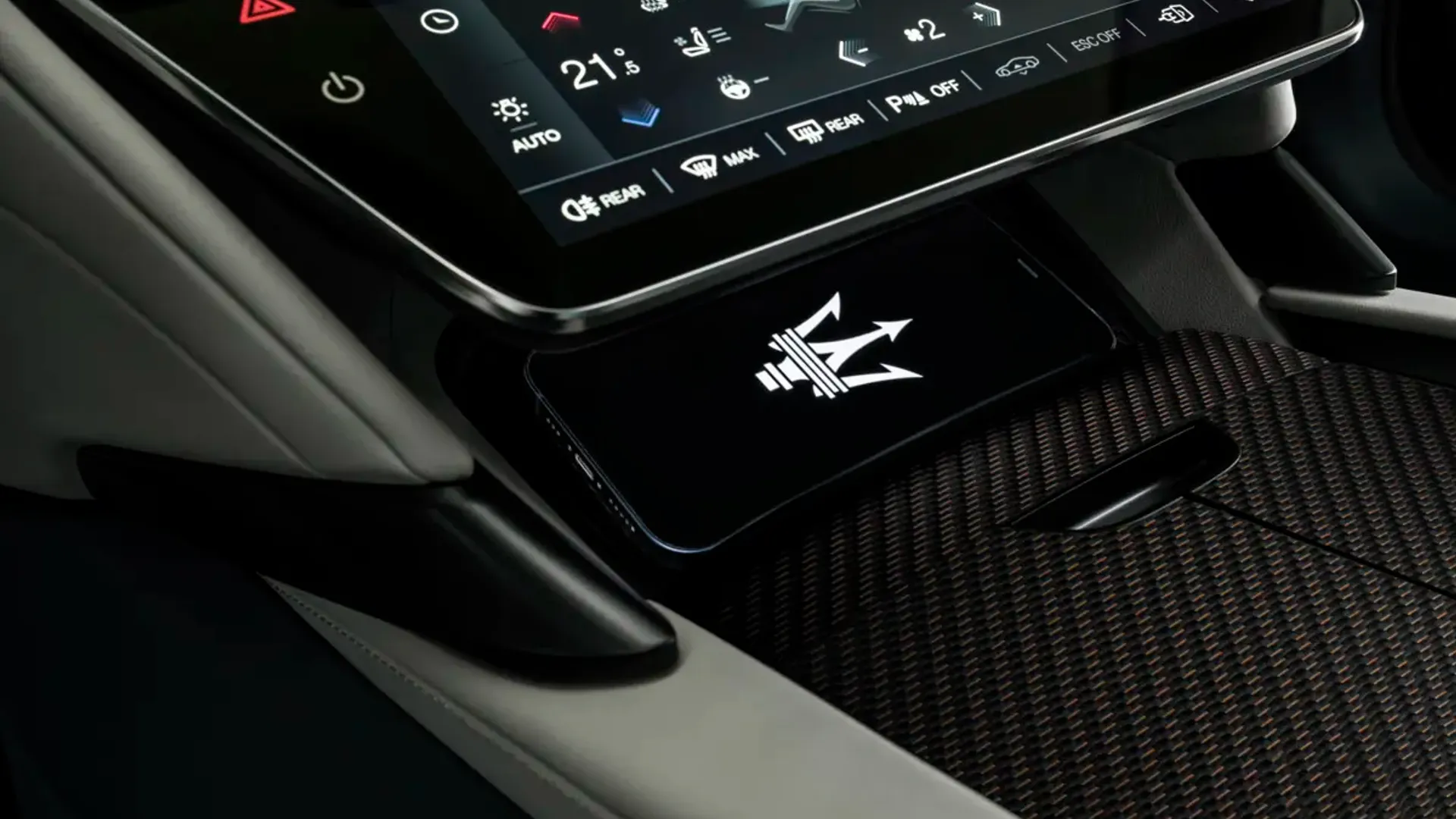 Elettronauti - Maserati GranTurismo Folgore - Bronze - Esterno - Vista anteriore a tre quarti