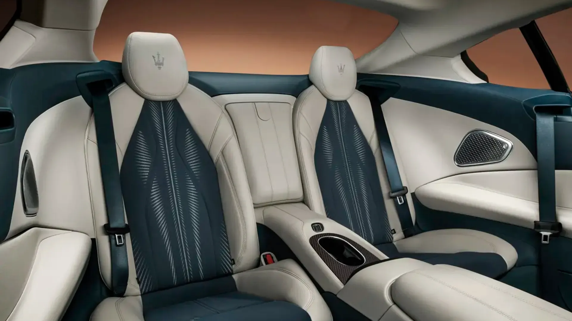 Elettronauti - Maserati GranTurismo Folgore - Sedili - Sedili posteriori