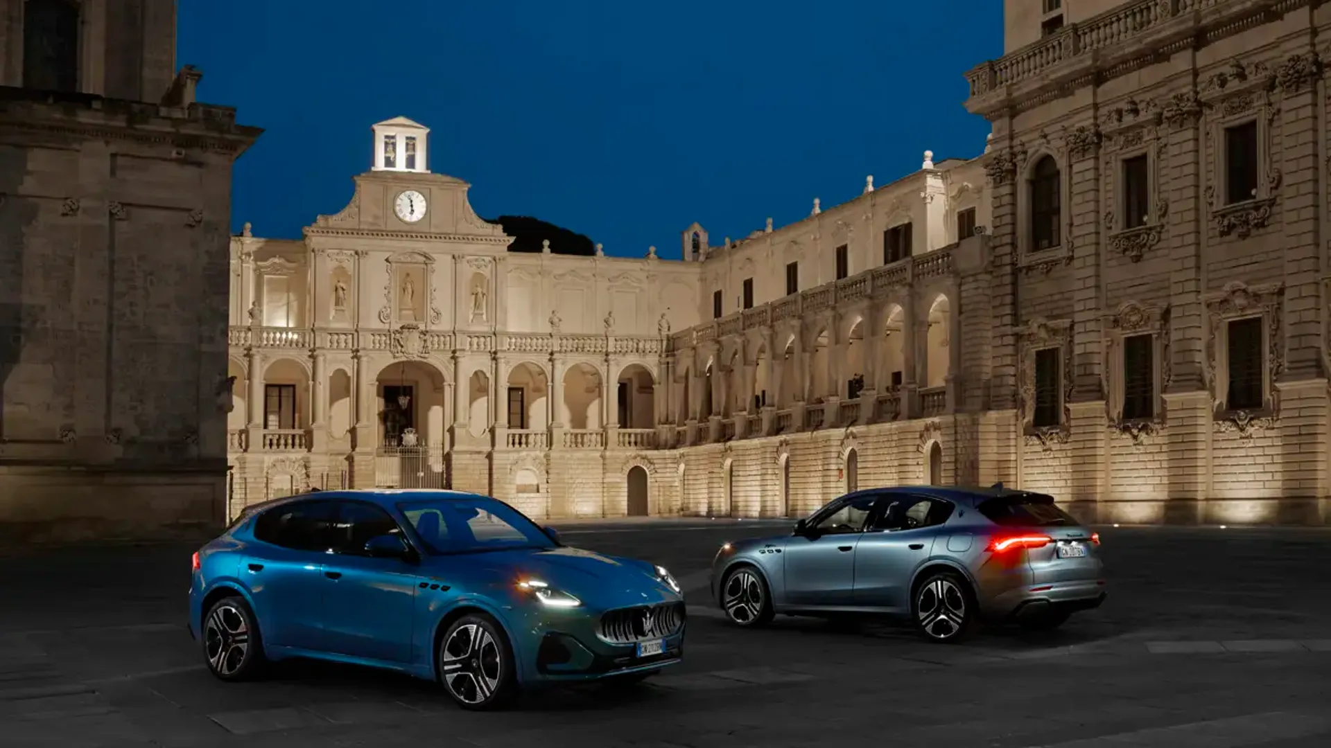 Elettronauti - Maserati Grecale Folgore - Bronze - Esterno - Vista anteriore a tre quarti