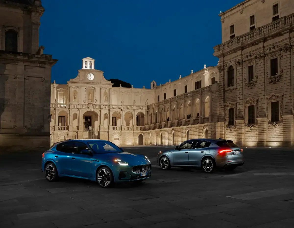 Elettronauti - Maserati Grecale Folgore - Bronze - Esterno - Vista anteriore a tre quarti