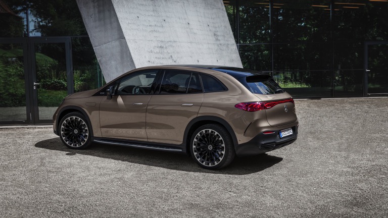 Mercedes-Benz EQE SUV 300 (MY25)
