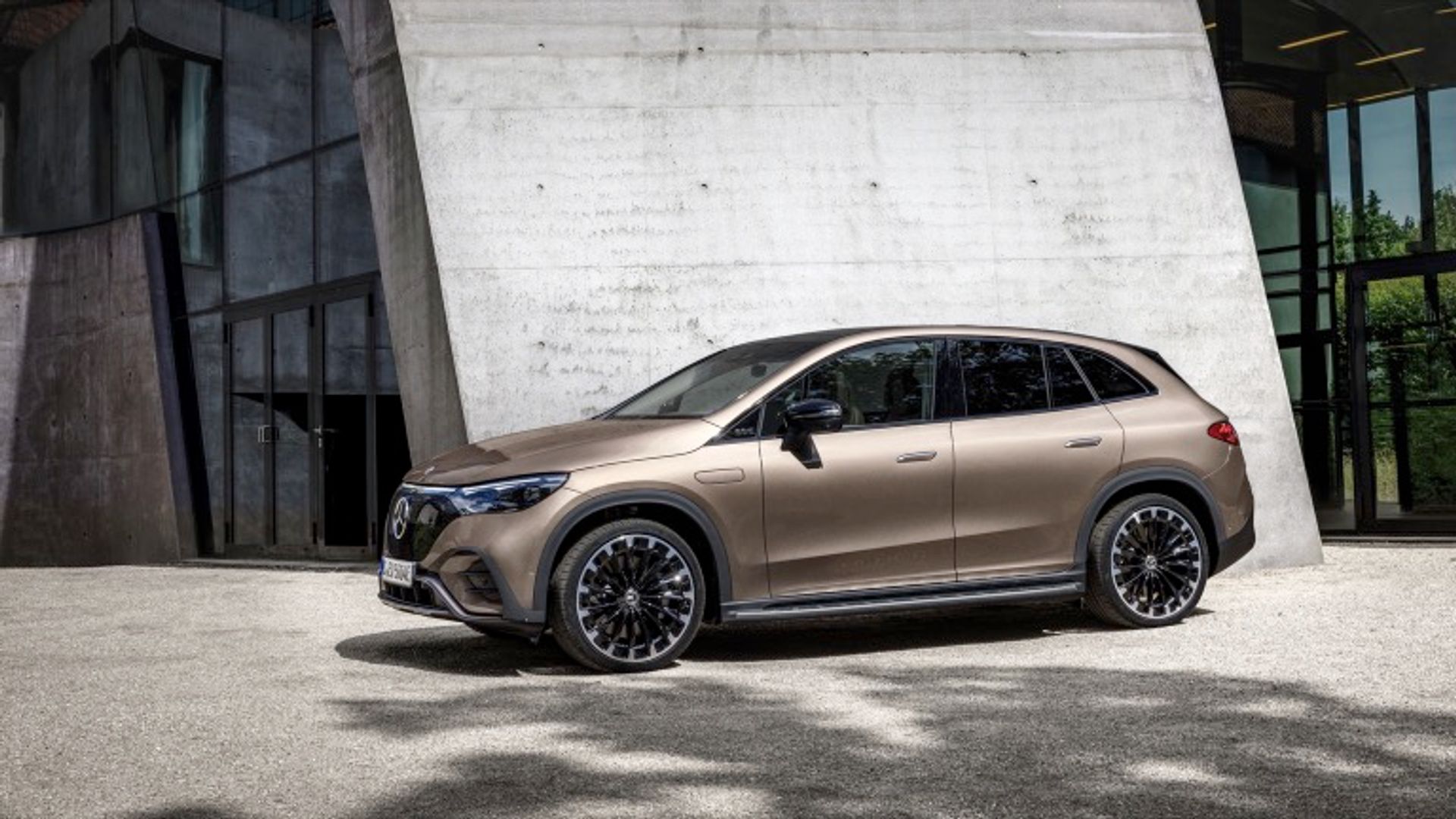 Mercedes-Benz EQE SUV 300 (MY25)