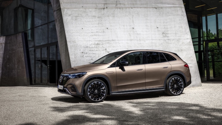 Mercedes-Benz EQE SUV 300 (MY25)