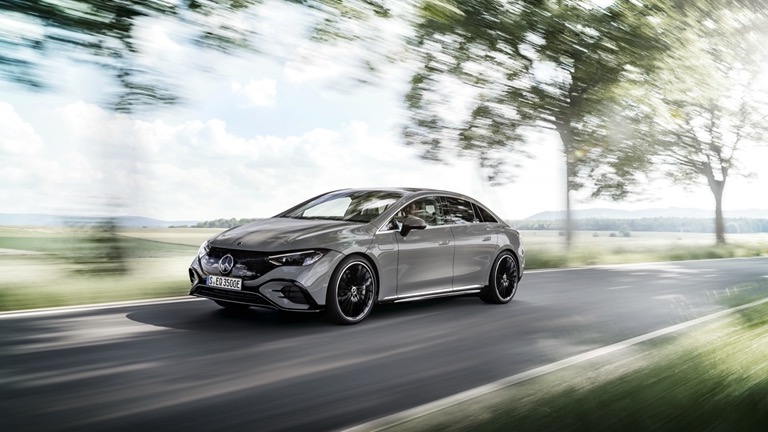 Mercedes-Benz EQE 300 (MY25)
