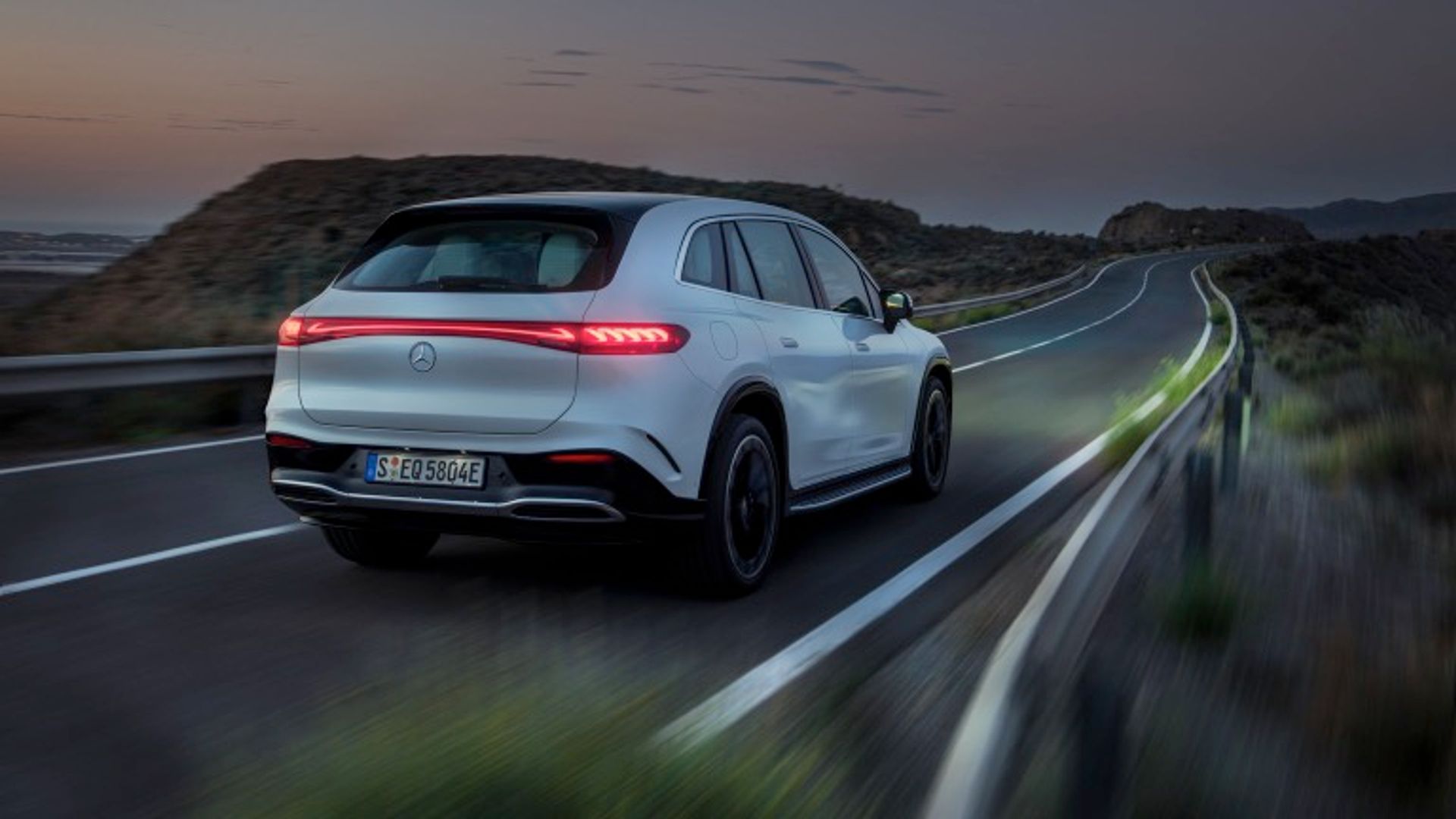 Mercedes-Benz EQS SUV 450 4MATIC