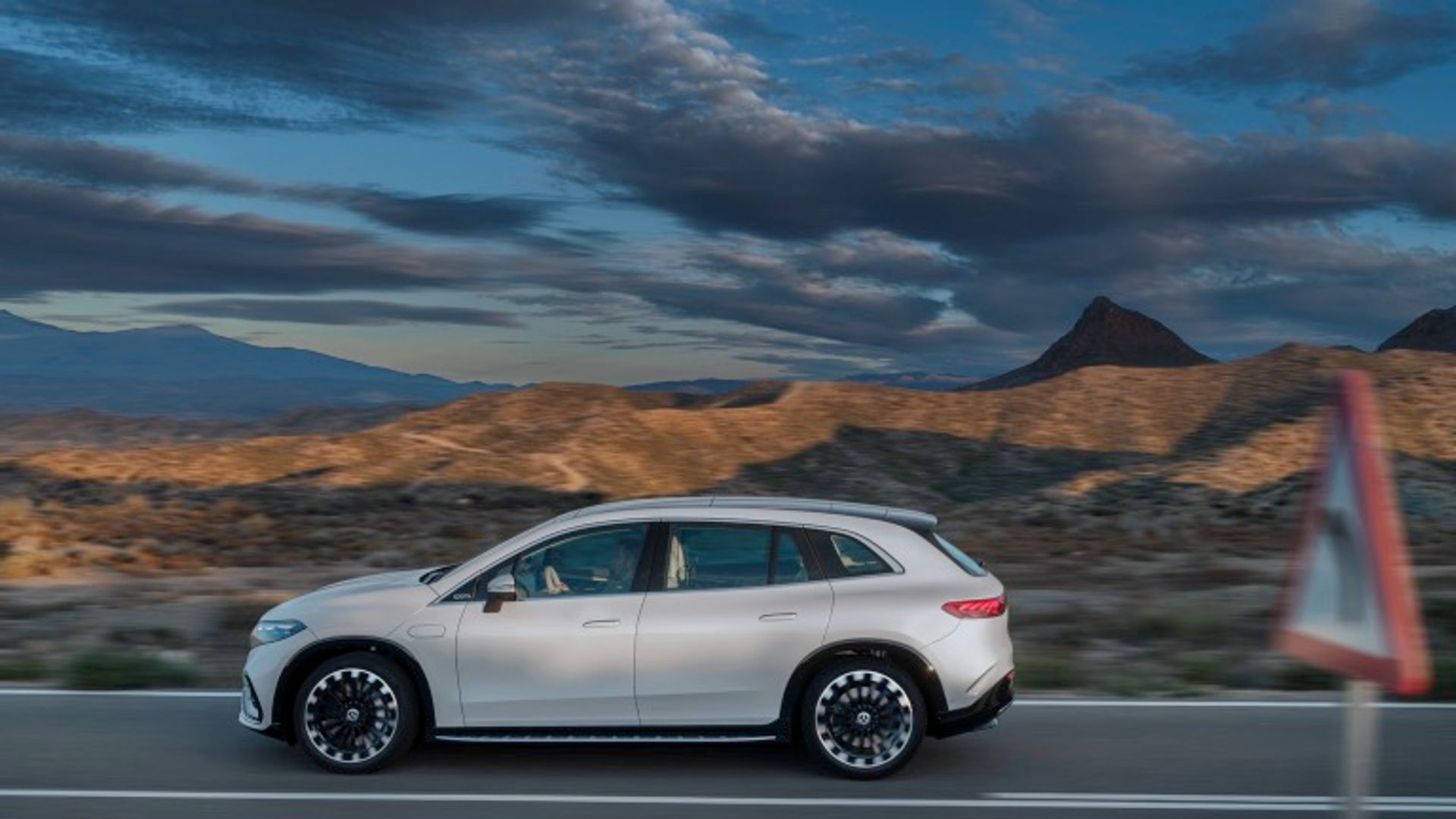 Mercedes-Benz EQS SUV 450 4MATIC