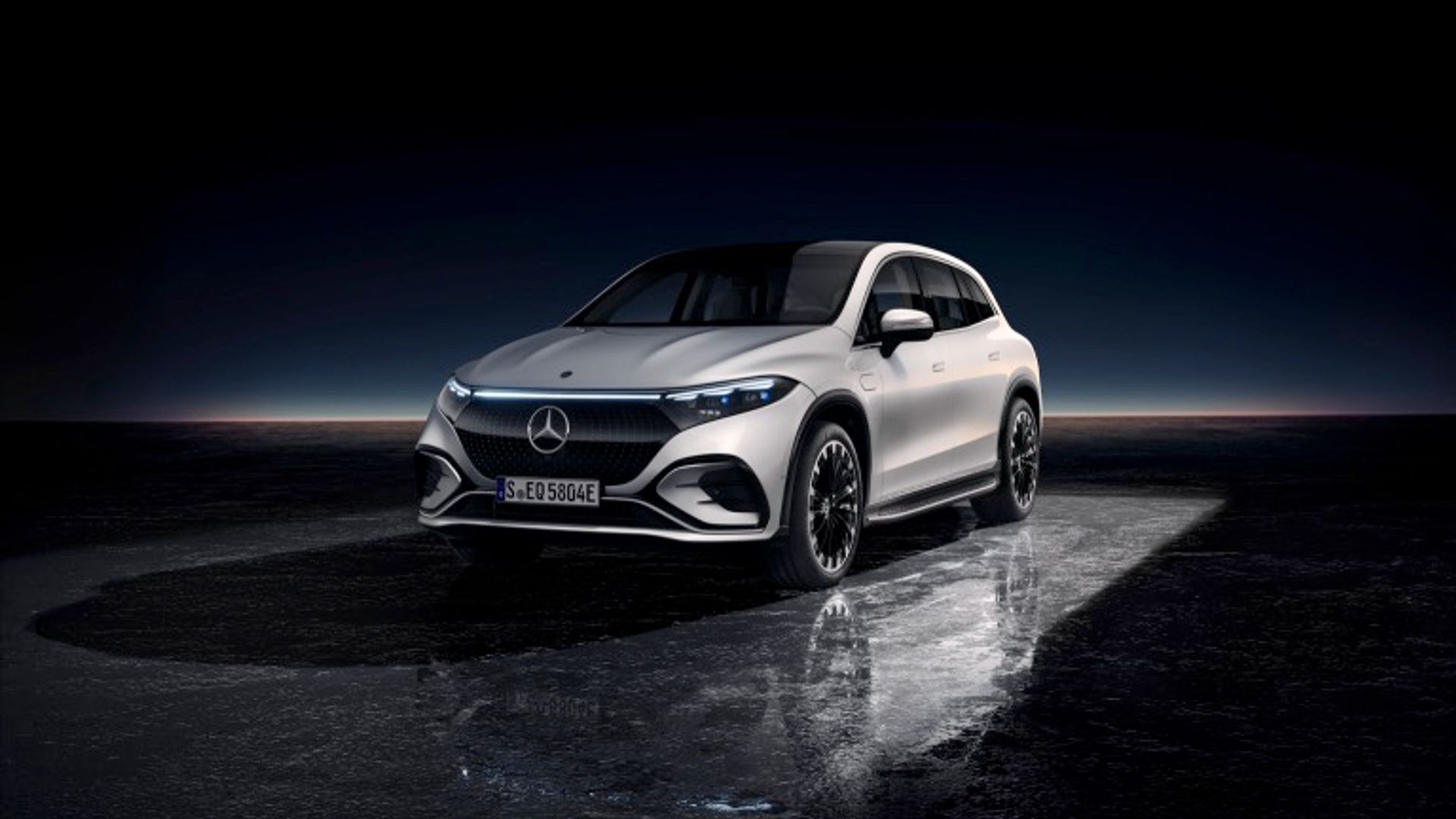 Mercedes-Benz EQS SUV 450 4MATIC