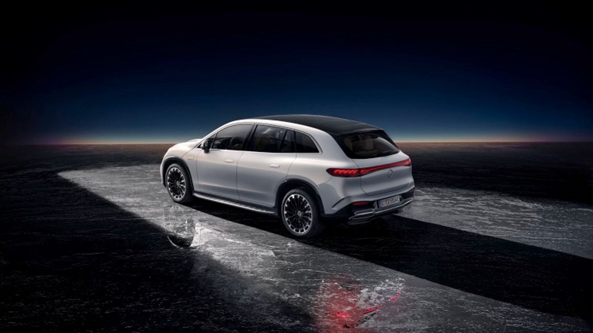 Mercedes-Benz EQS SUV 450 4MATIC