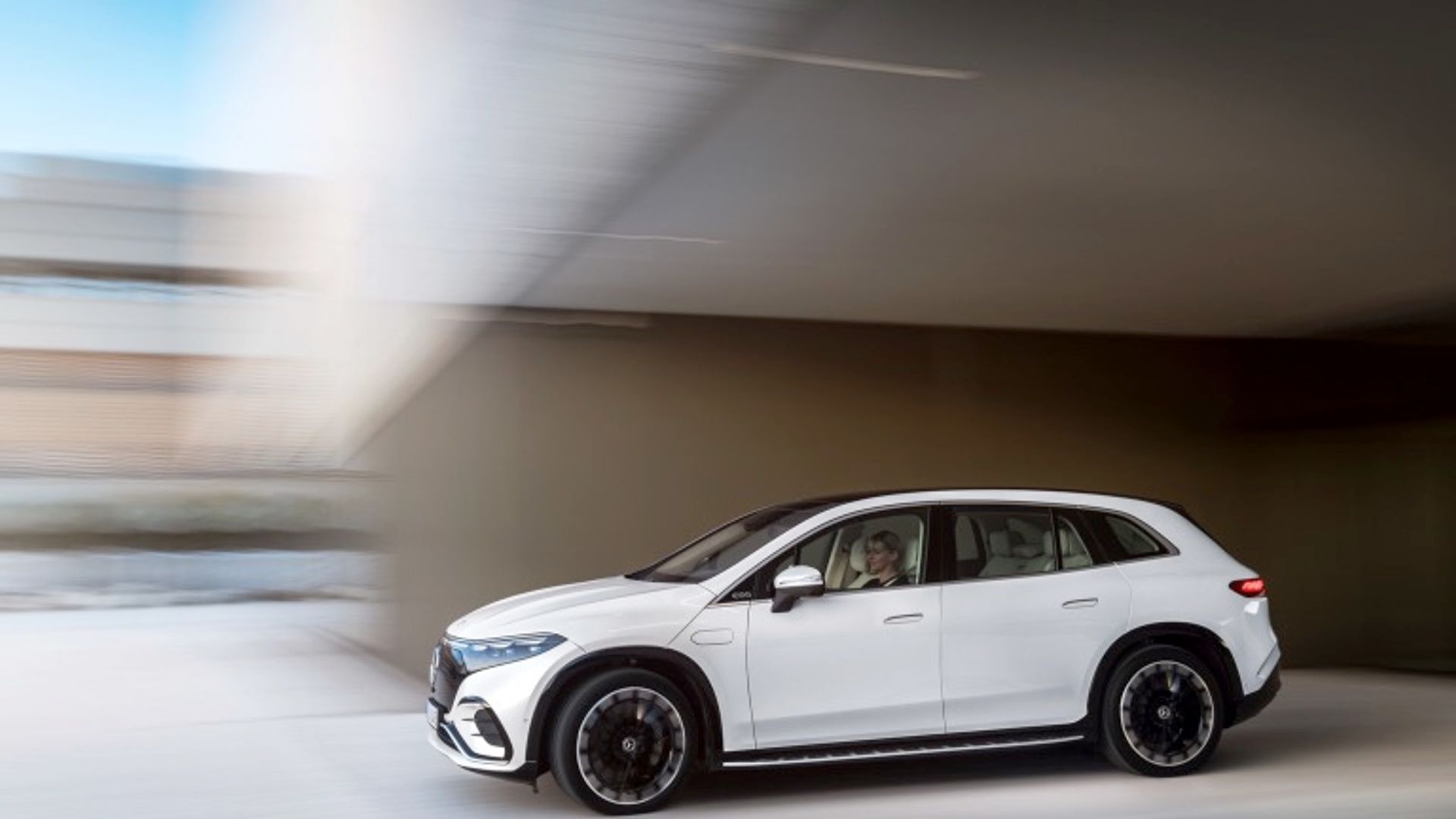 Mercedes-Benz EQS SUV 450 4MATIC