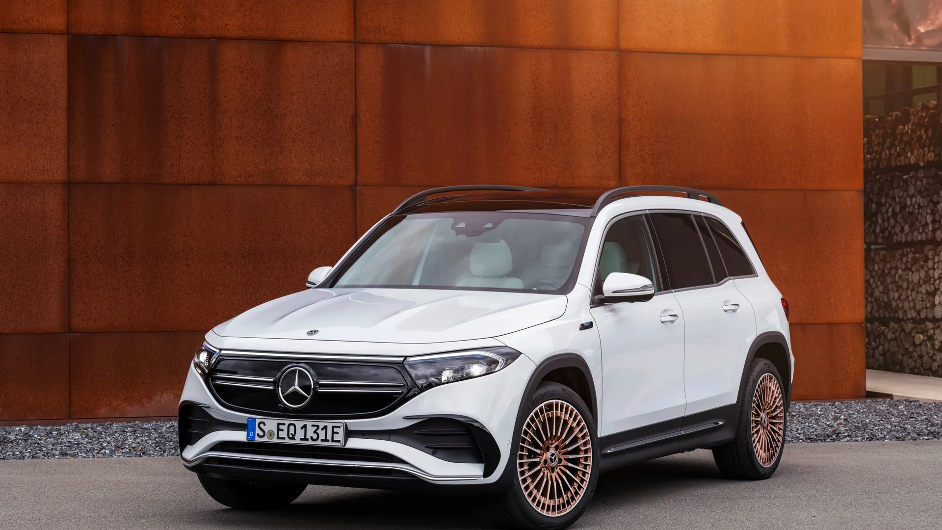 Mercedes-EQ EQB 250