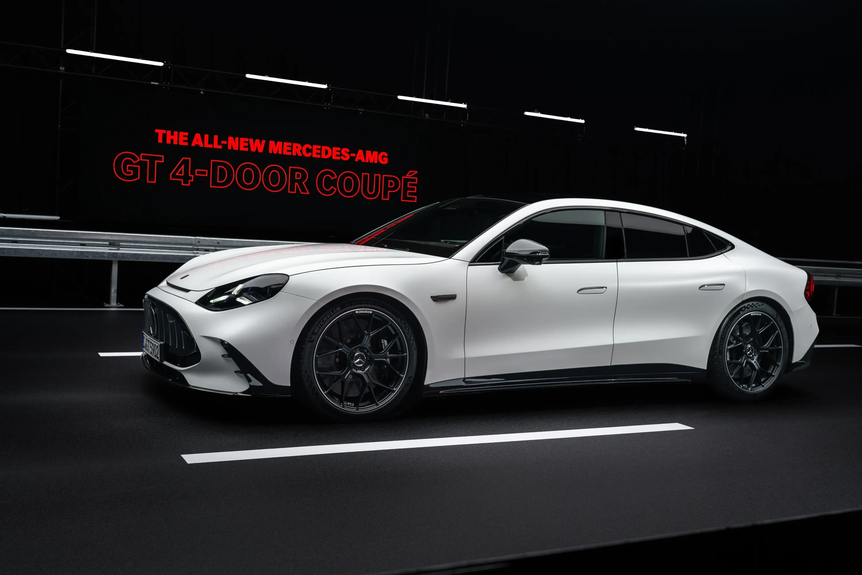 Elettronauti - Mercedes AMG GT