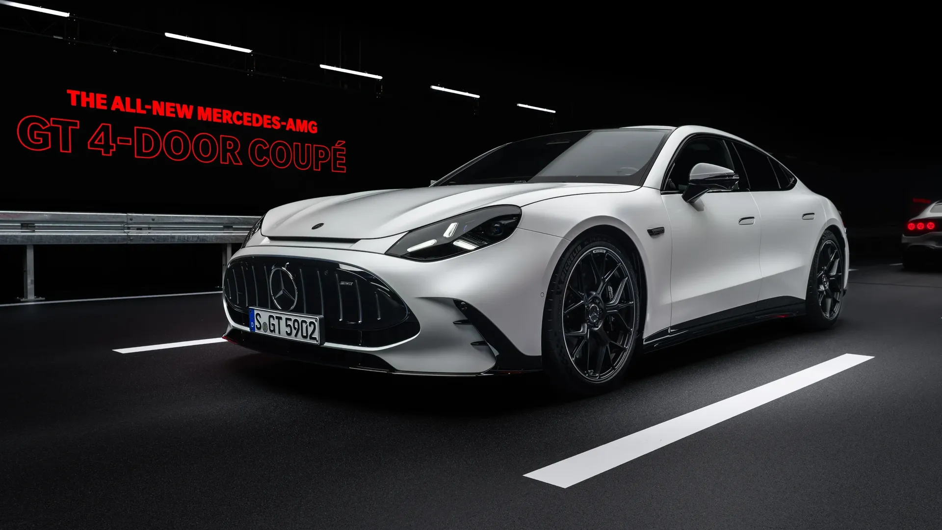 Elettronauti - Mercedes AMG GT