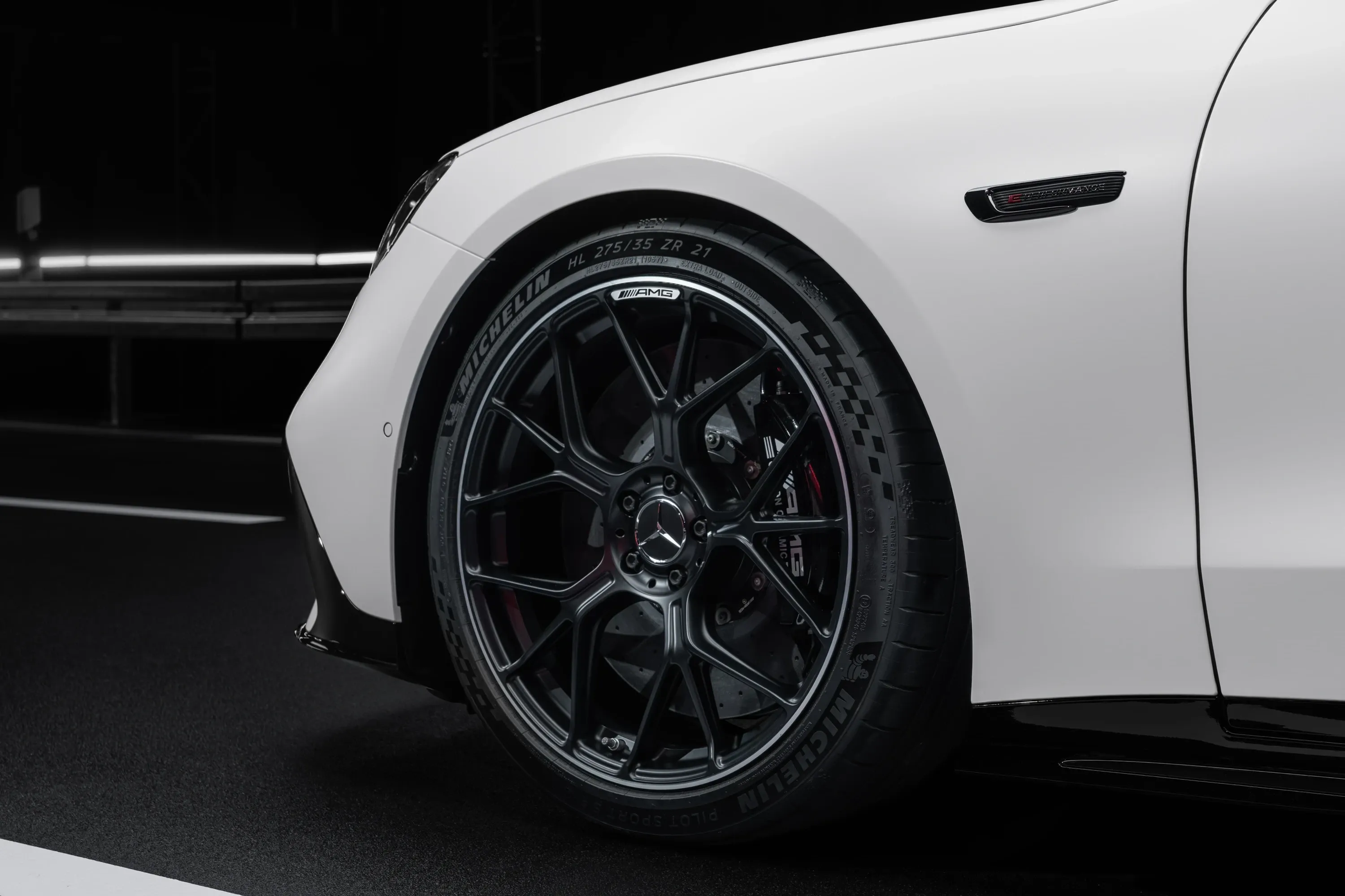 Elettronauti - Mercedes AMG GT