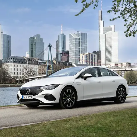 Elettronauti - Mercedes-Benz EQE 350 4MATIC - Grigio - Esterno - Vista anteriore a tre quarti